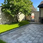 Gemuetliche Mit Terrasse *