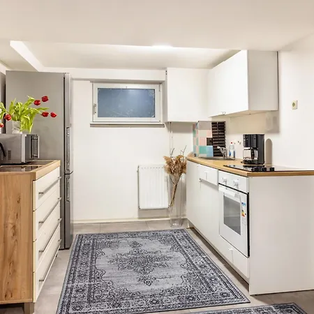 Gemuetliche Mit Terrasse Apartman *