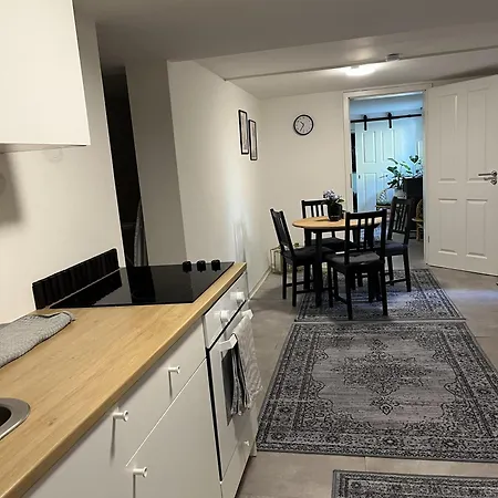 Gemuetliche Mit Terrasse Apartman