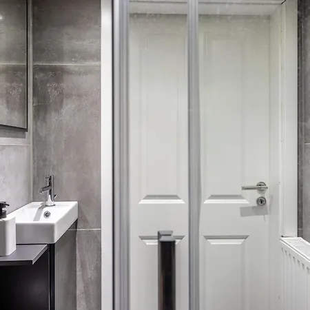 Gemuetliche Mit Terrasse * Quickborn